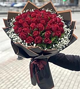 41 Adet Kırmızı Gül Buketi